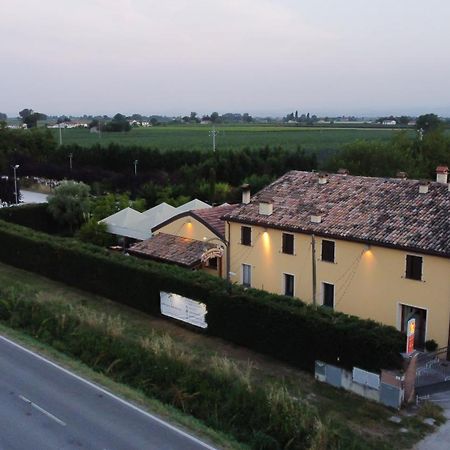 Spiedo Imperiale - Locanda E Ristorante Котиньола Екстериор снимка